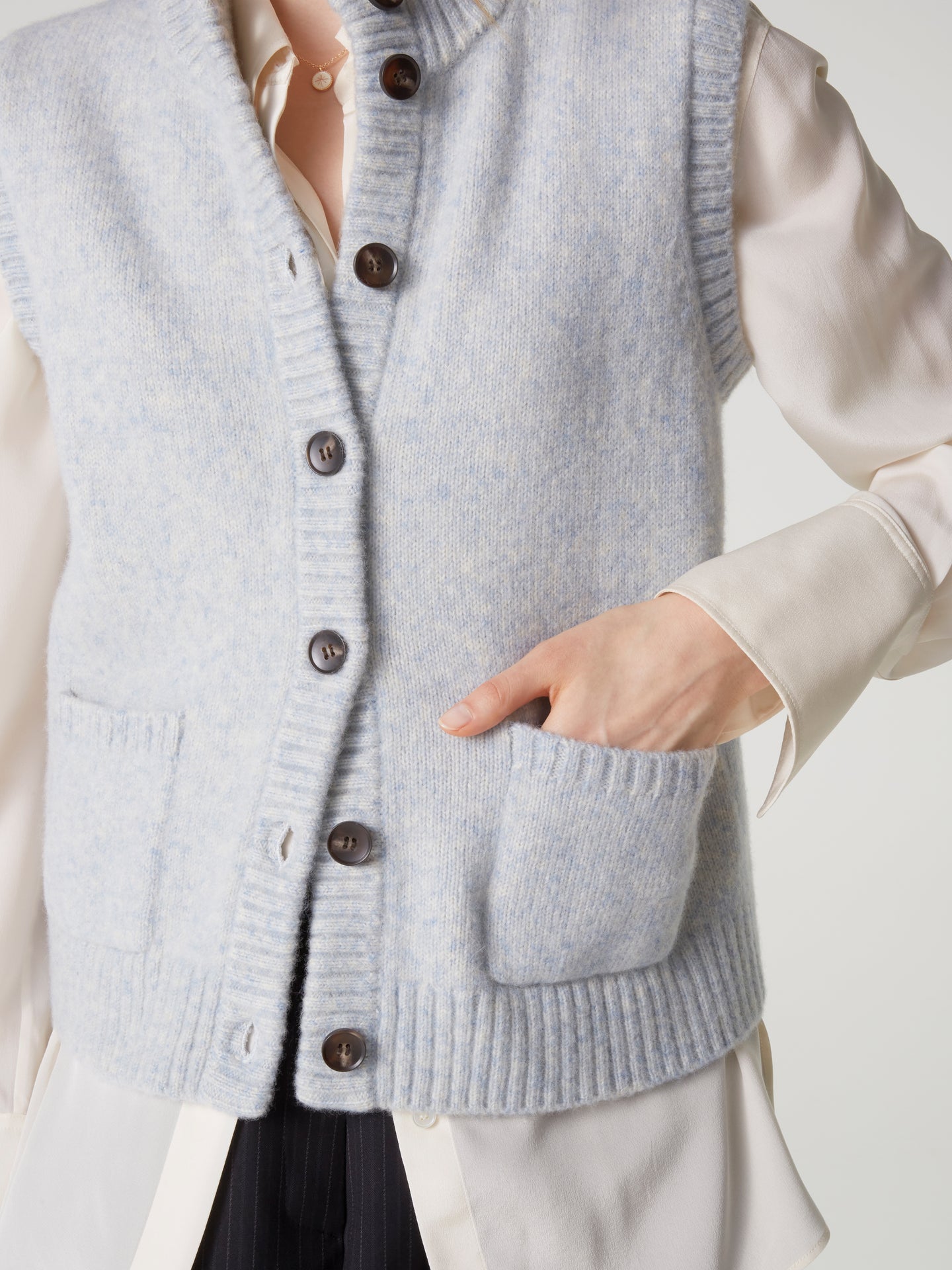 Strickjacke Alanis - Wolle Baumwolle - Babyblau