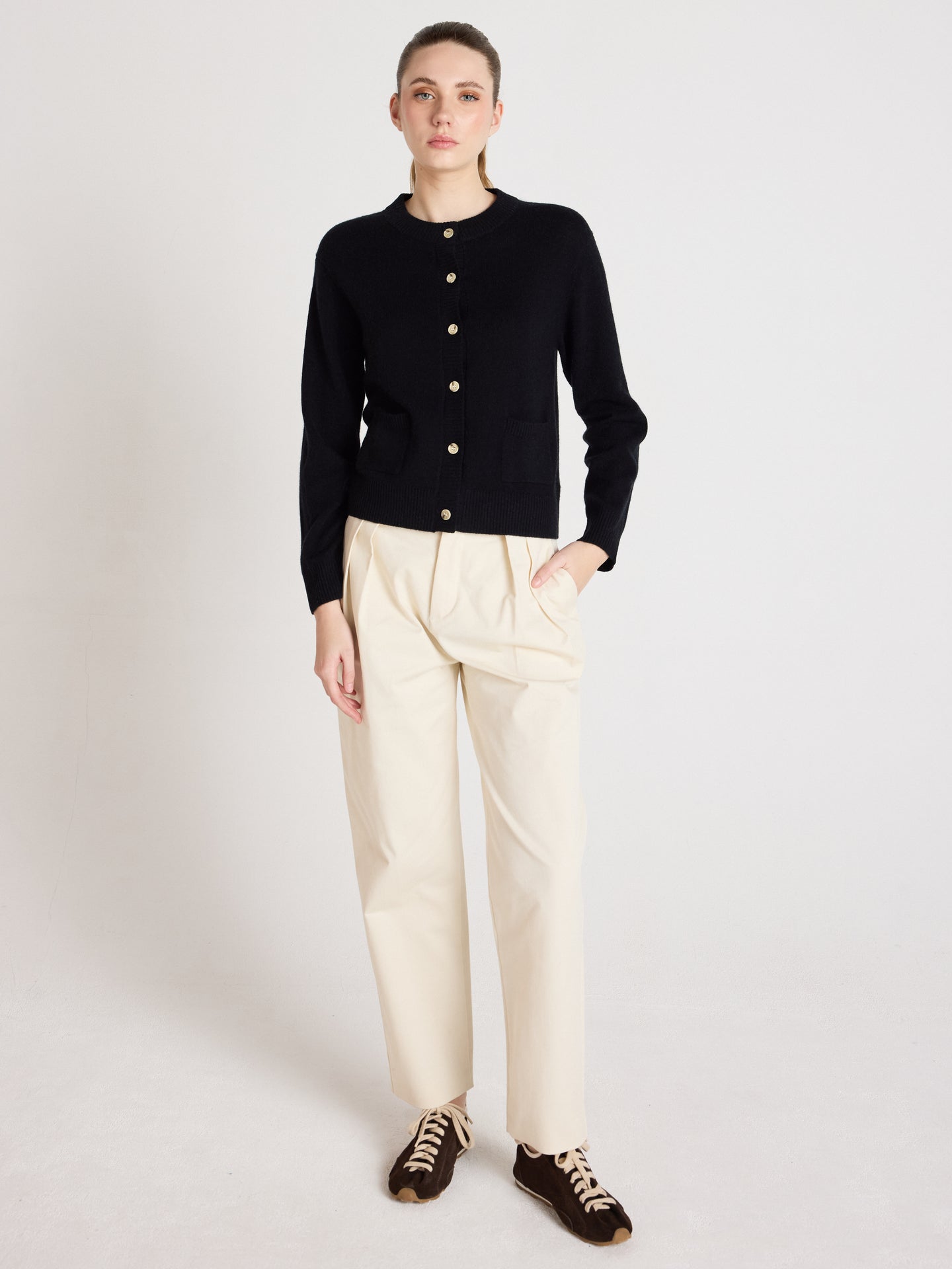 Riley - Strickjacke aus 100 % Kaschmir - black