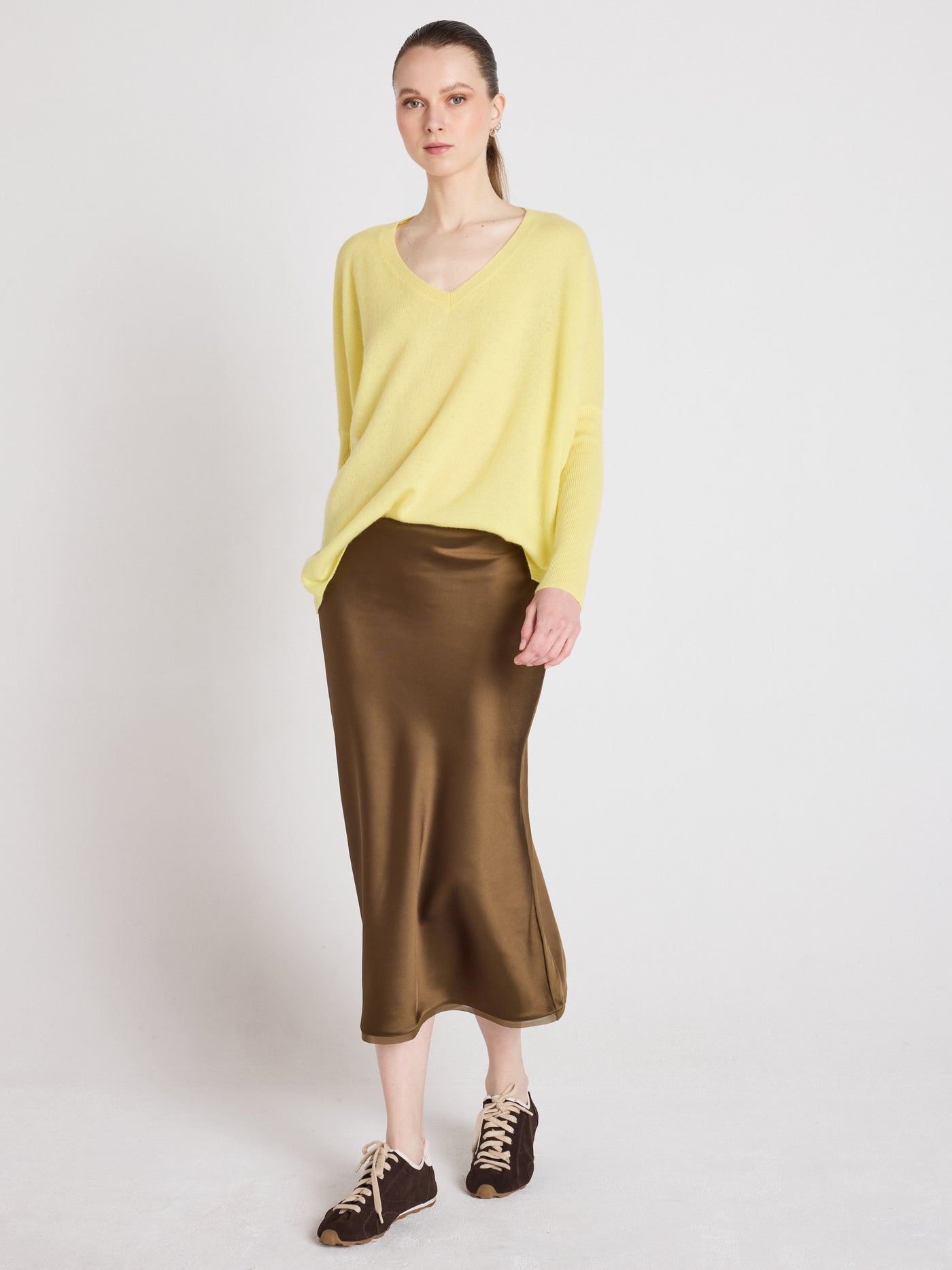 Camille - Kaschmirponcho mit V-Ausschnitt - lemon fizz