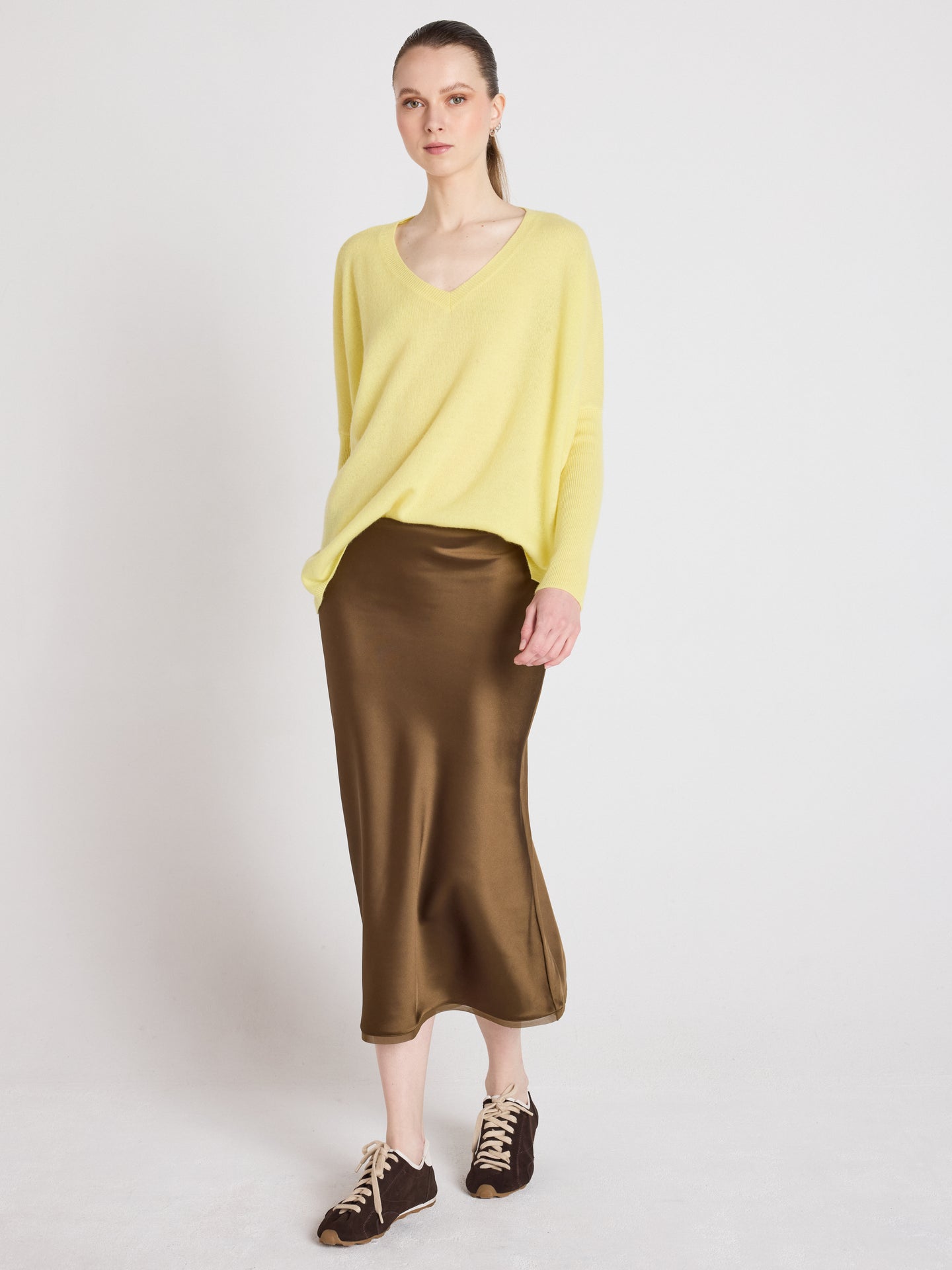 Camille - Kaschmirponcho mit V-Ausschnitt - lemon fizz