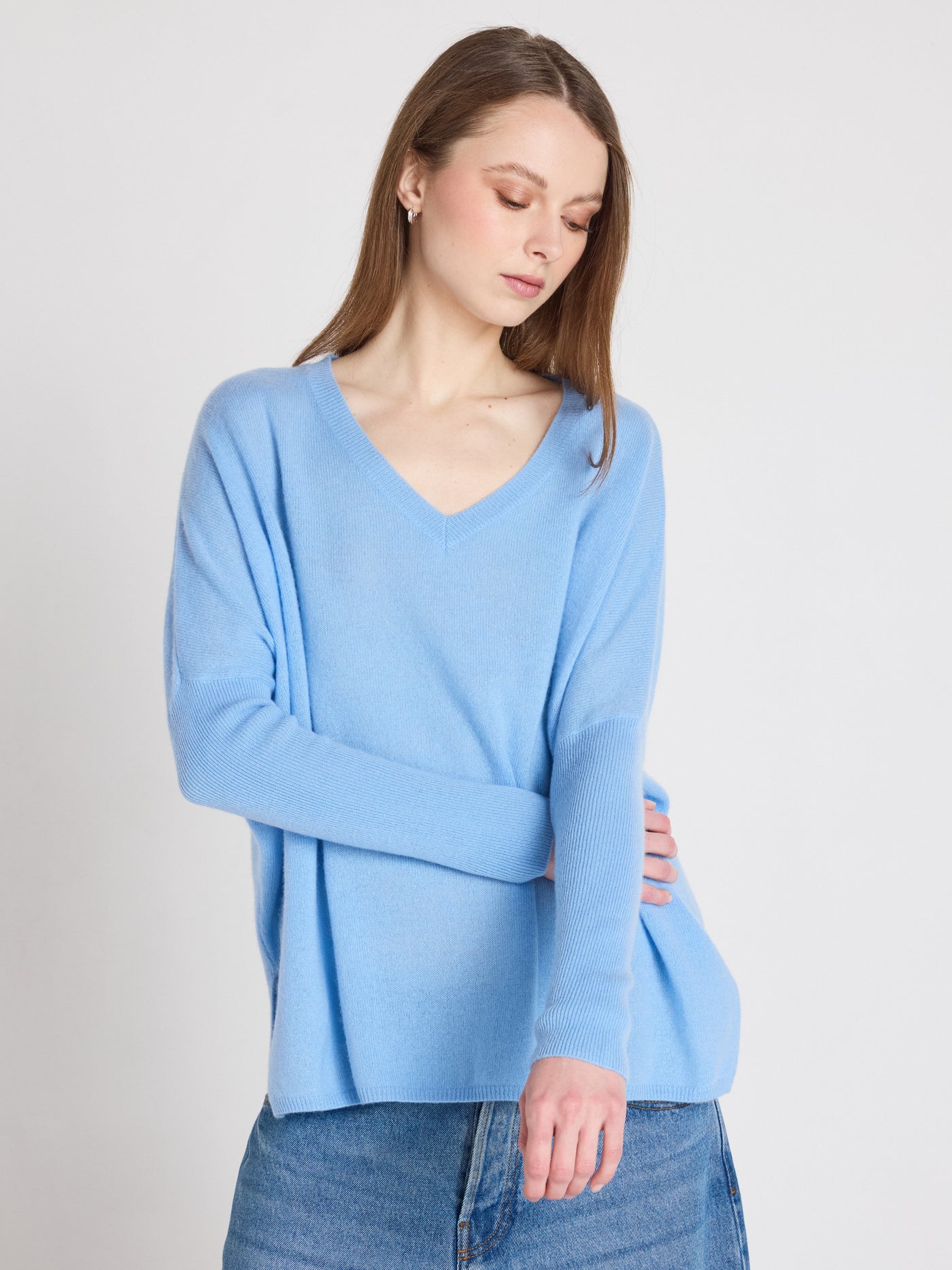Camille - Kaschmirponcho mit V-Ausschnitt - provence blue