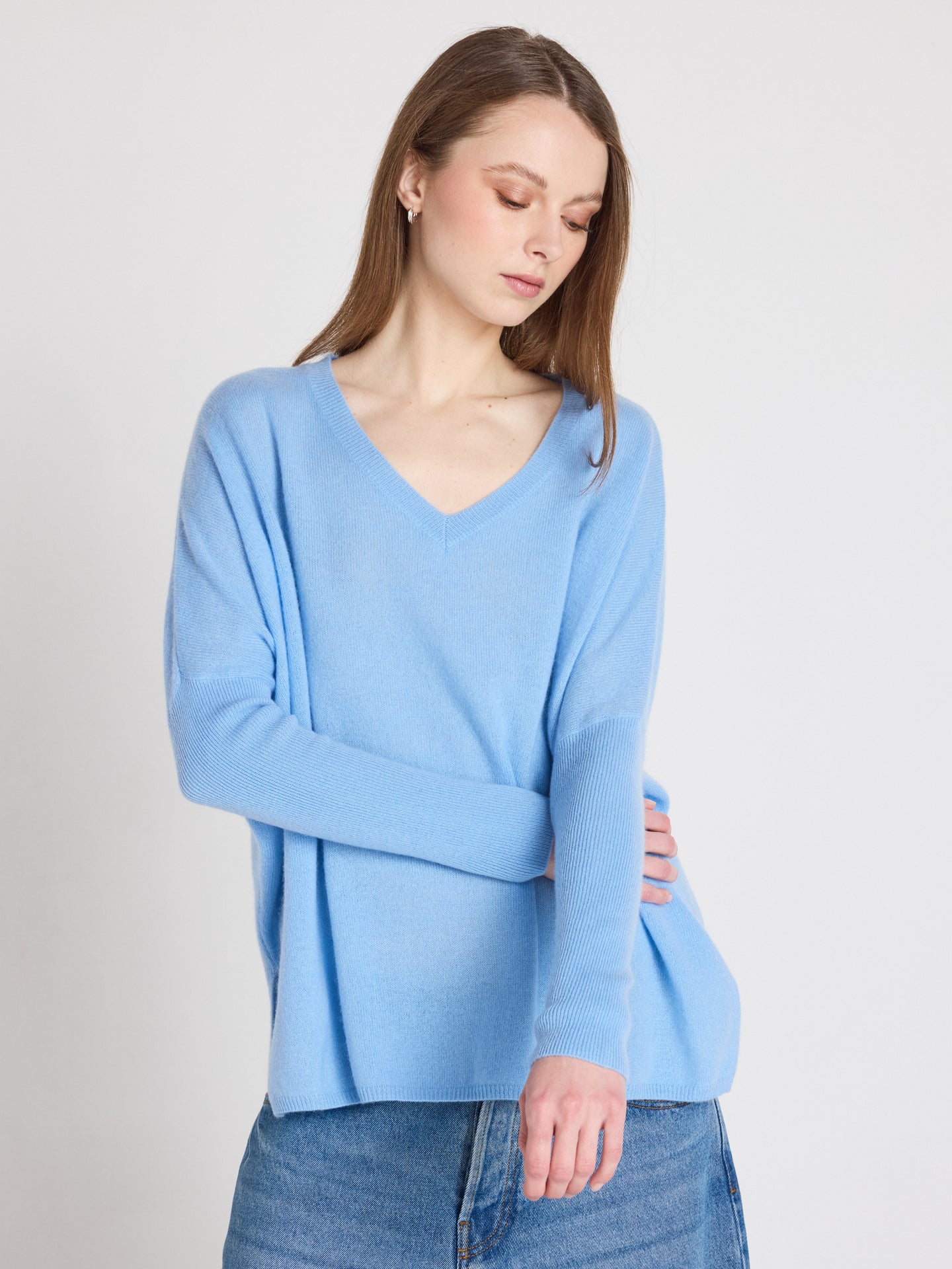 Camille - Kaschmirponcho mit V-Ausschnitt - provence blue