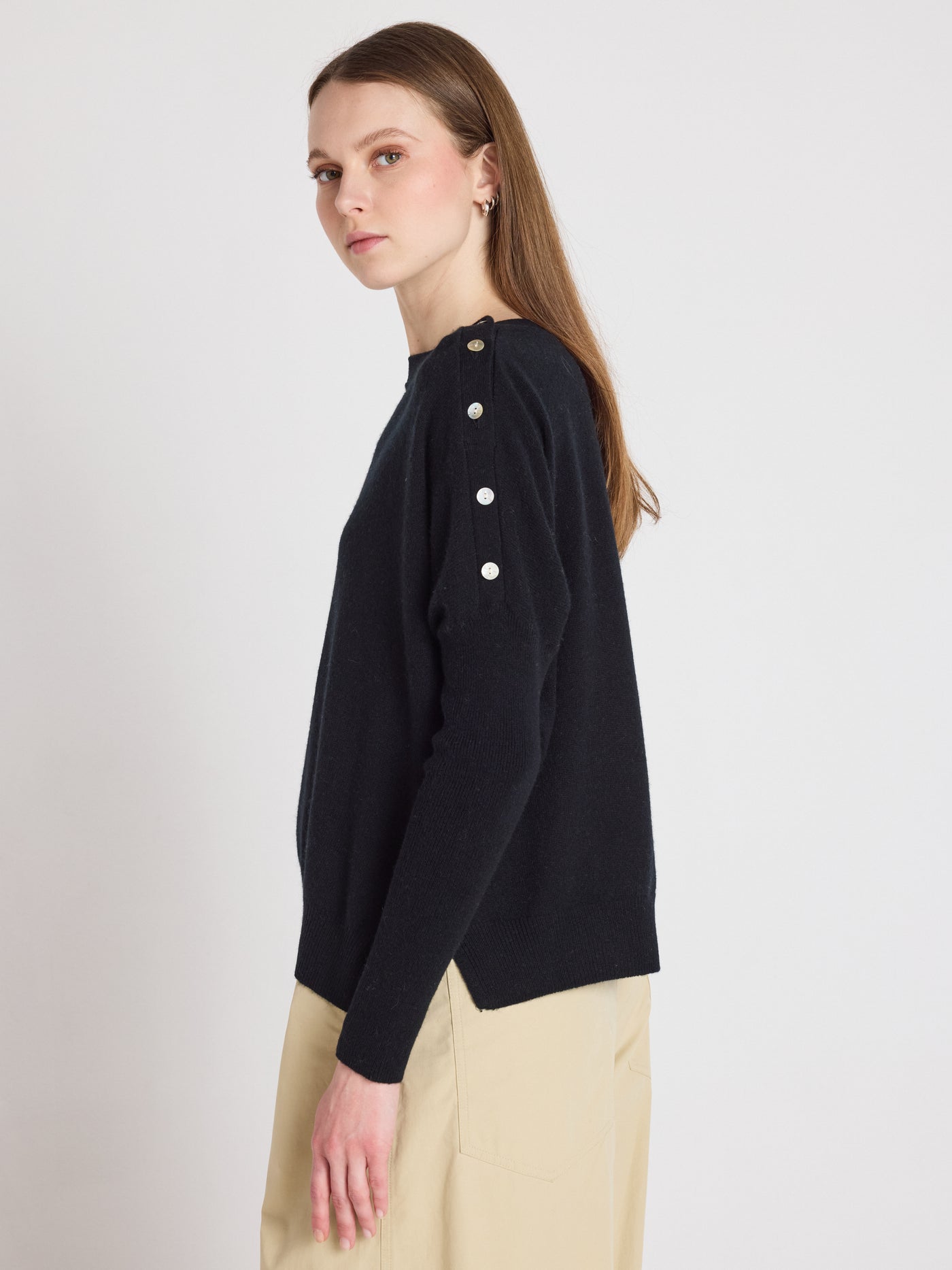 Rafaella - Kaschmir-Poncho mit U-Boot-Ausschnitt - black