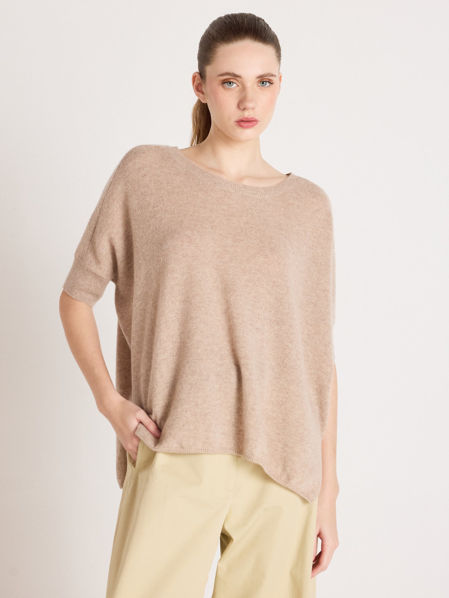joyce - Cashmere round neck poncho - chestnut