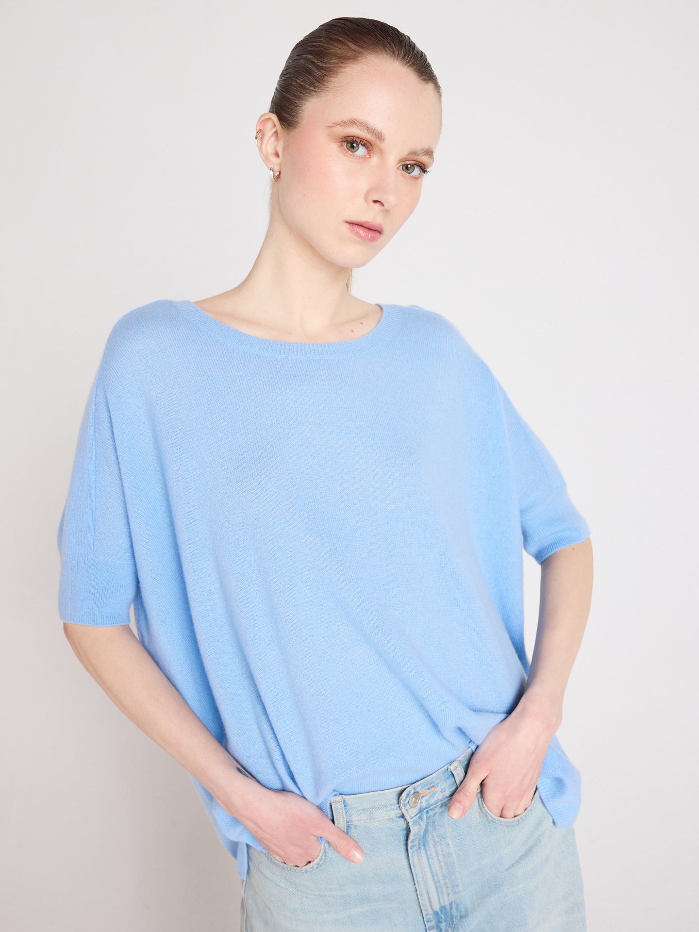 joyce - Cashmere round neck poncho - provence blue