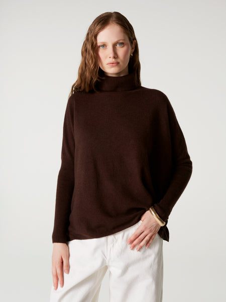 Turtleneck poncho jumper in cashmere | Absolut Cashmere