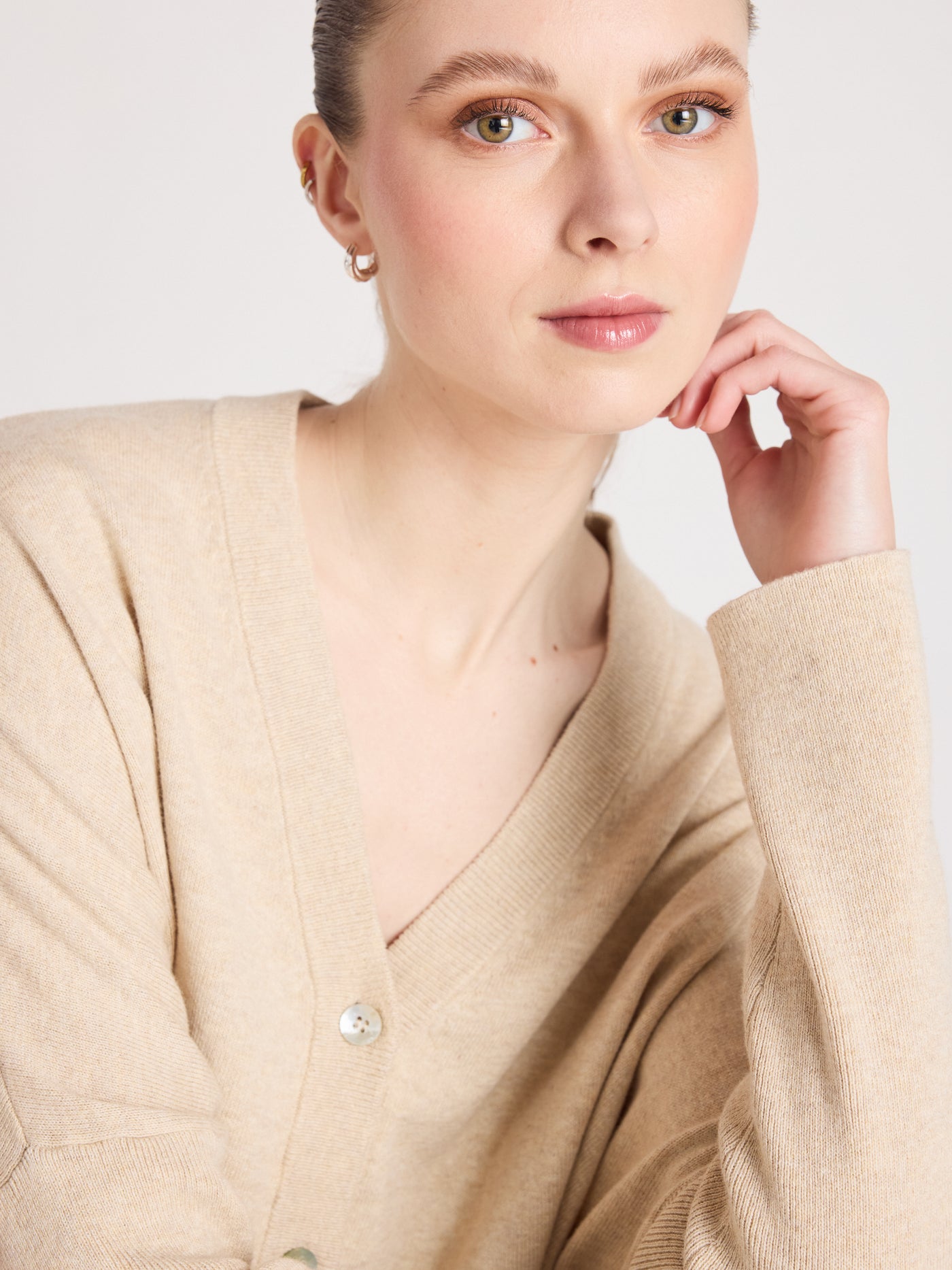 Natalie - Cashmere poncho cardigan - oat