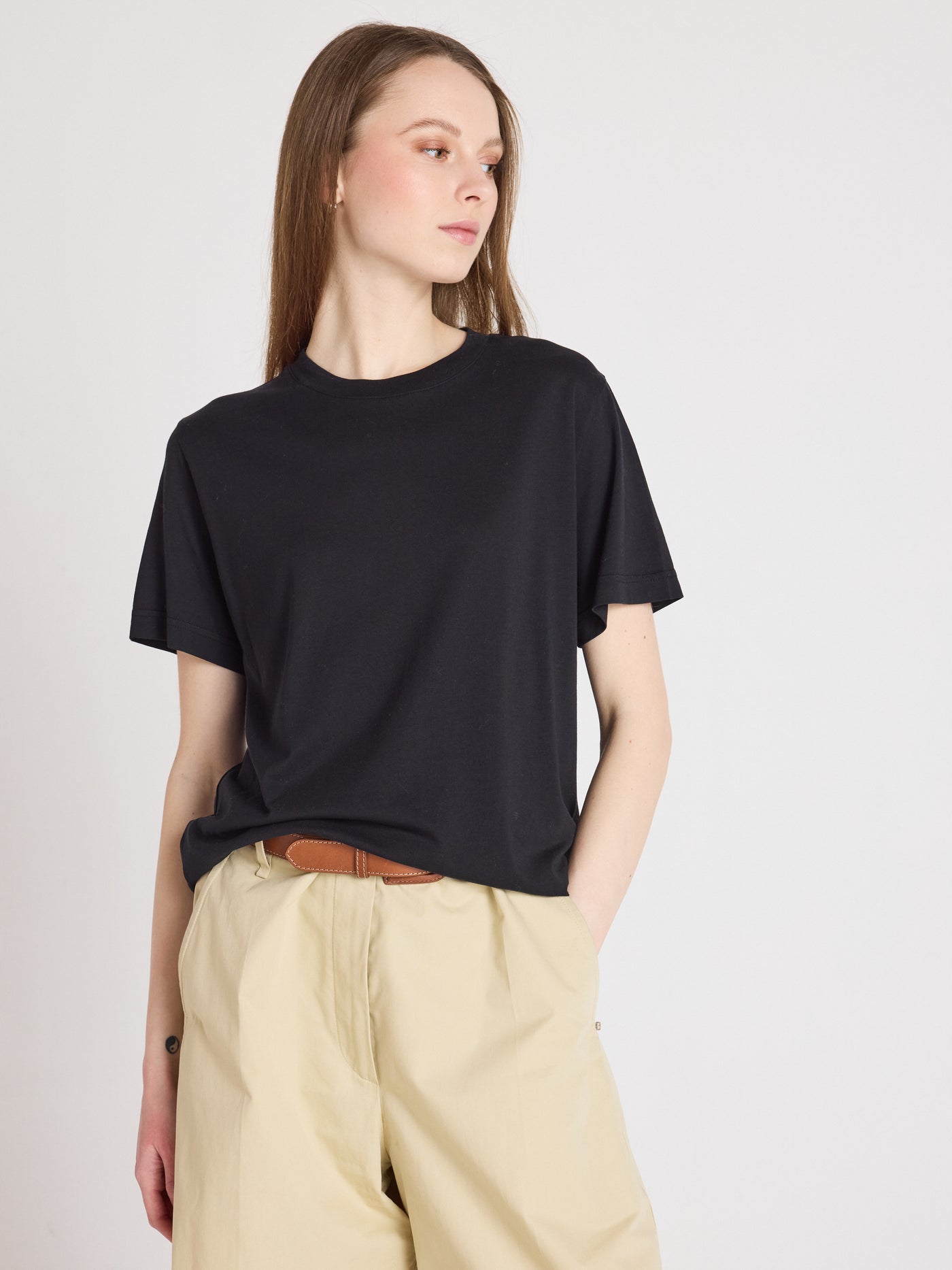 nina - T-shirt col rond - black