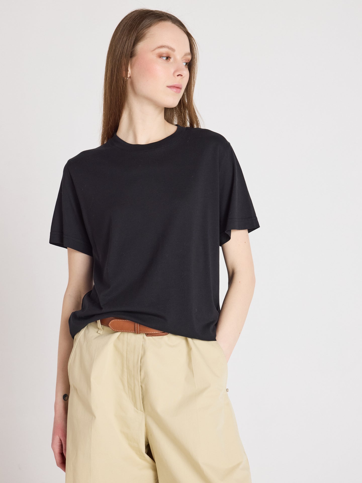 nina - T-shirt col rond - black