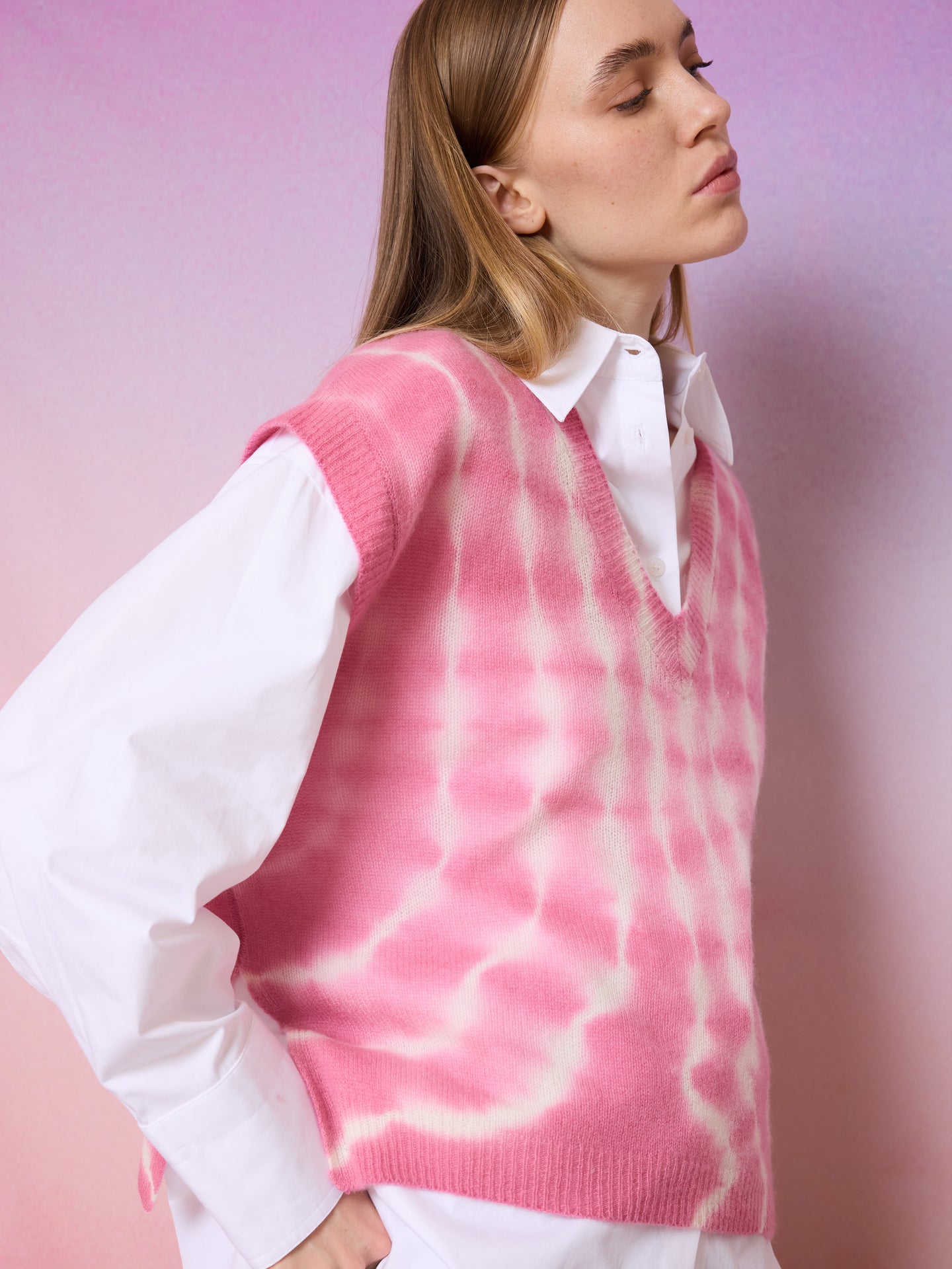 samantha sweater - cashmere - tie dye pink