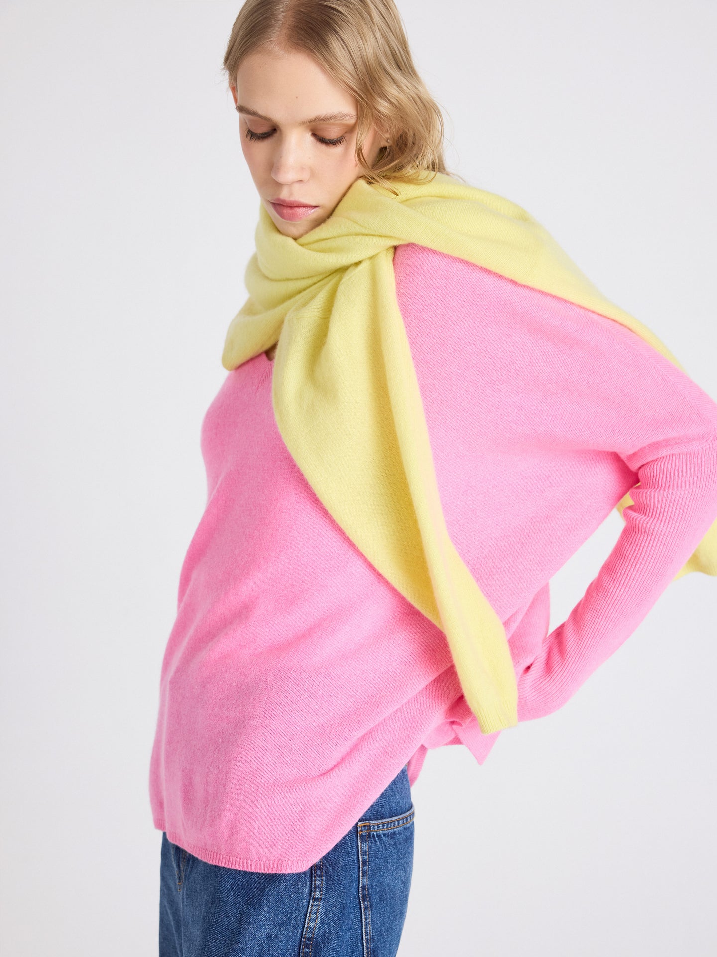 camille Ponchopullover mit V-Ausschnitt - Kaschmir - sparkle pink neon